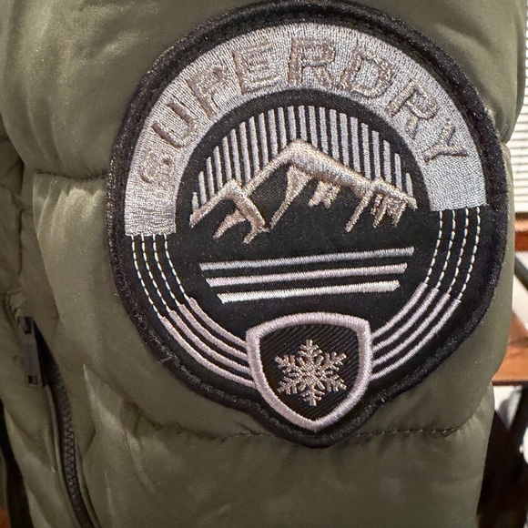 Superdry Mountain Olive Green Long Puffer Coat Faux Fur Hood Winter Jacket Sz 4 - Picture 7 of 10